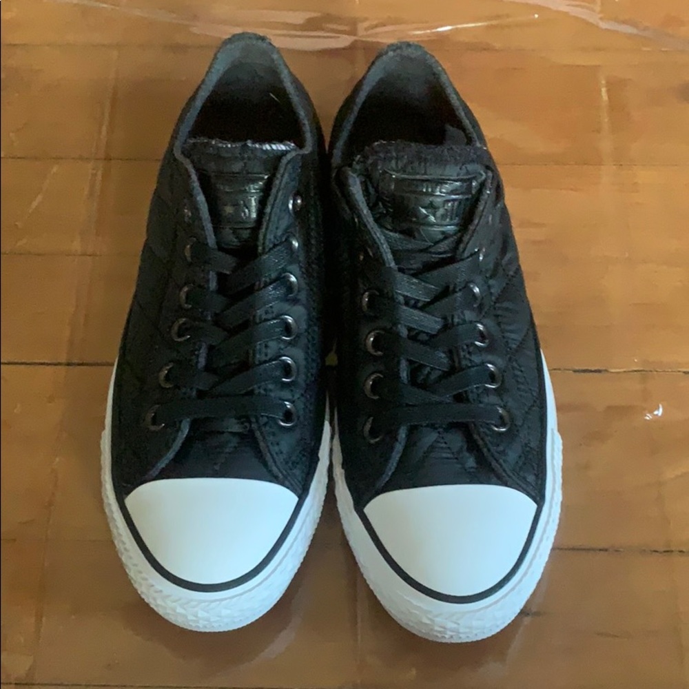 Converse shoes
